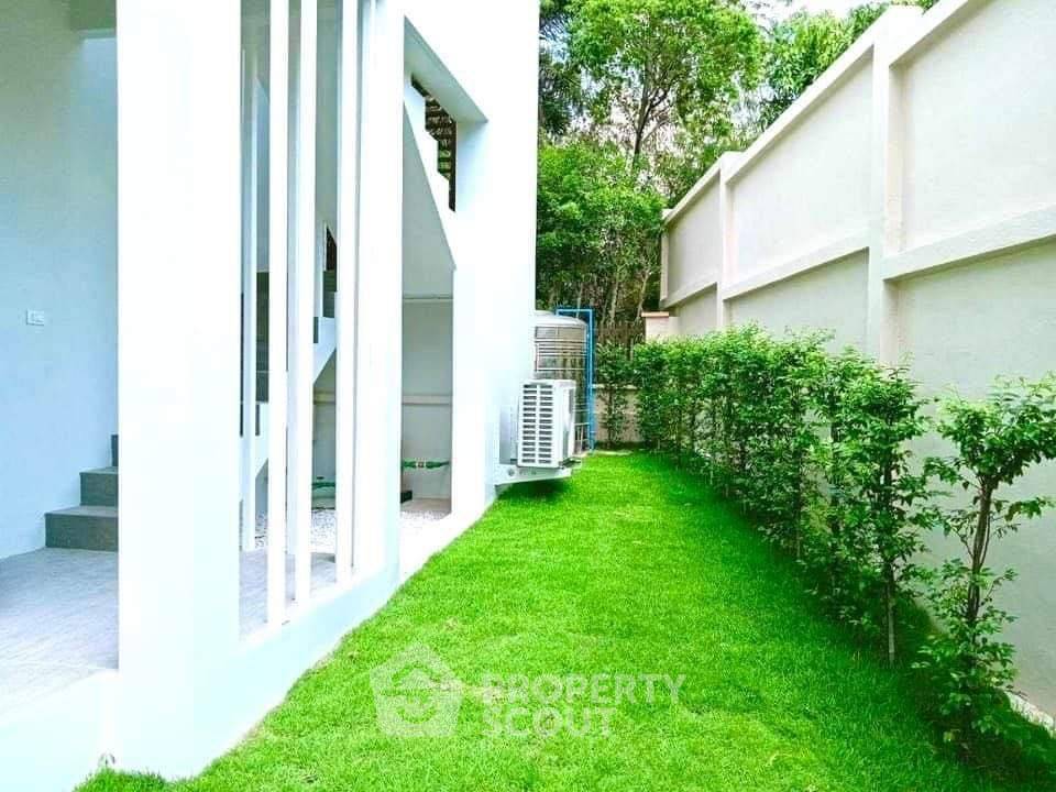 picture 3-BR Villa at Baan Talay Pattaya in Na Chom Thian (ID 1334665) - 23/25
