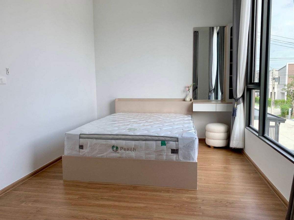 picture Urgent! New townhouse for rent, Pleno Sukhumvit Bangna 3 - 5/5
