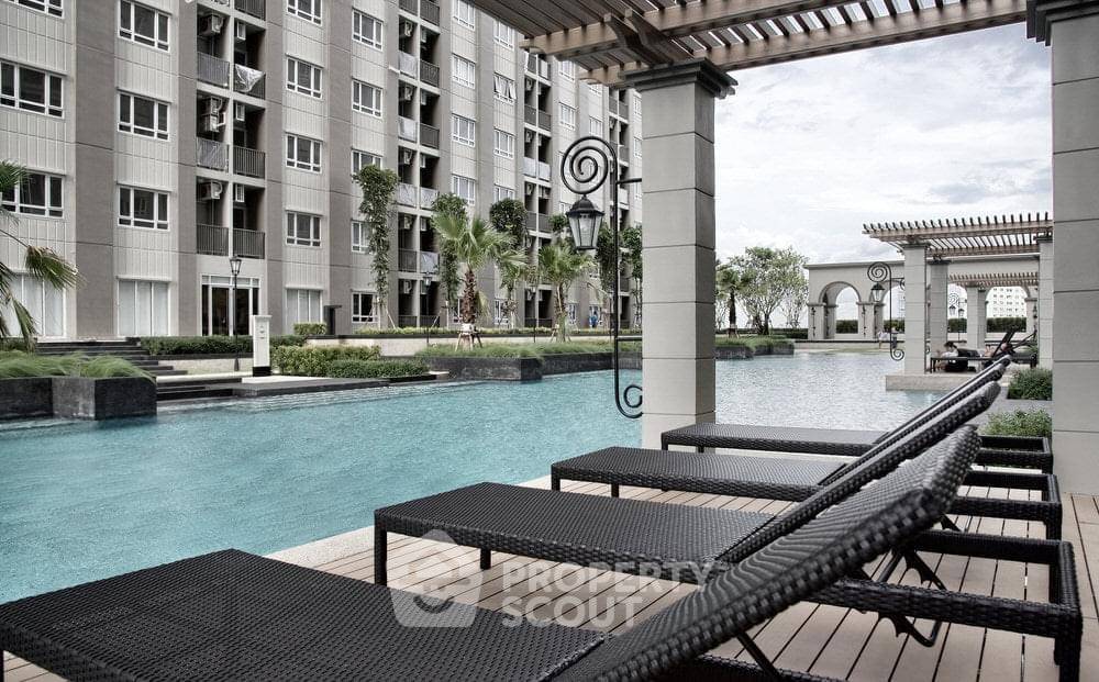 picture 2-BR Condo at Manor Sanambinnam near MRT Phra Nang Klao Bridge (ID 925447) - 1/12