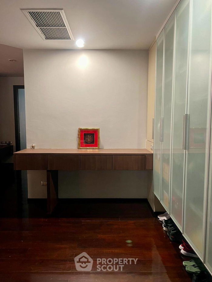 picture 3-BR Condo at The Height close to Thong Lo (ID 1849004) - 2/8