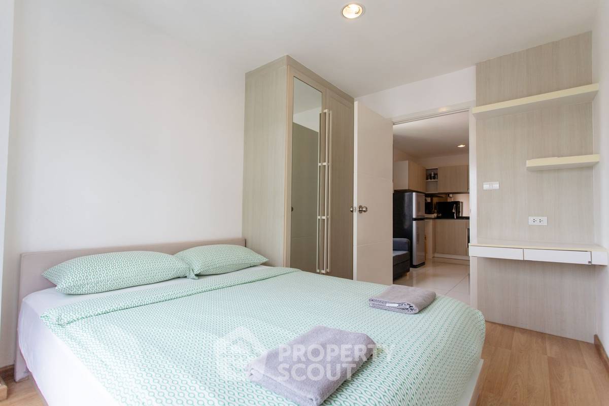 picture 2-BR Condo at Vio Khaerai near MRT Bang Krasor (ID 1894543) - 16/26