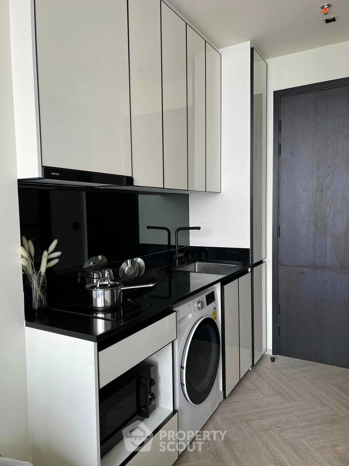 picture 1-BR Condo at Chapter Charoennakhorn - Riverside near BTS Krung Thon Buri (ID 1163310) - 3/7