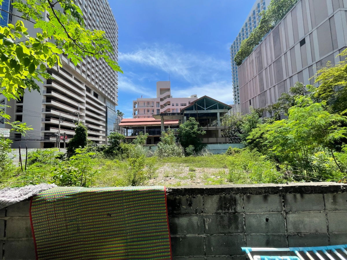 รูป ขายที่ดินพัทยาซอย 1 ติดถนนเลียบหาด ใกล้ Terminal 21 - รูปที่ 3/3
