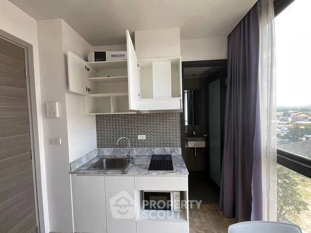 picture Studio Condo at Pattaya Posh close to Pattaya North (ID 2294704) - 8/10