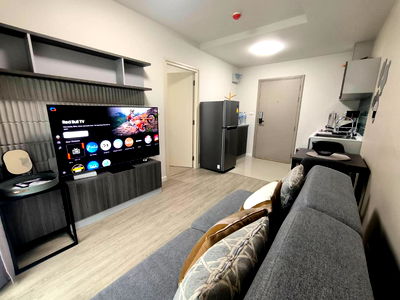 Condos for rent 700 Year Sports Arena Chiang Mai : Dcondo Rin for rent, next to Central Festival Chiang Mai, 33 sq m, 1 bedroom, 12,000 baht per month.