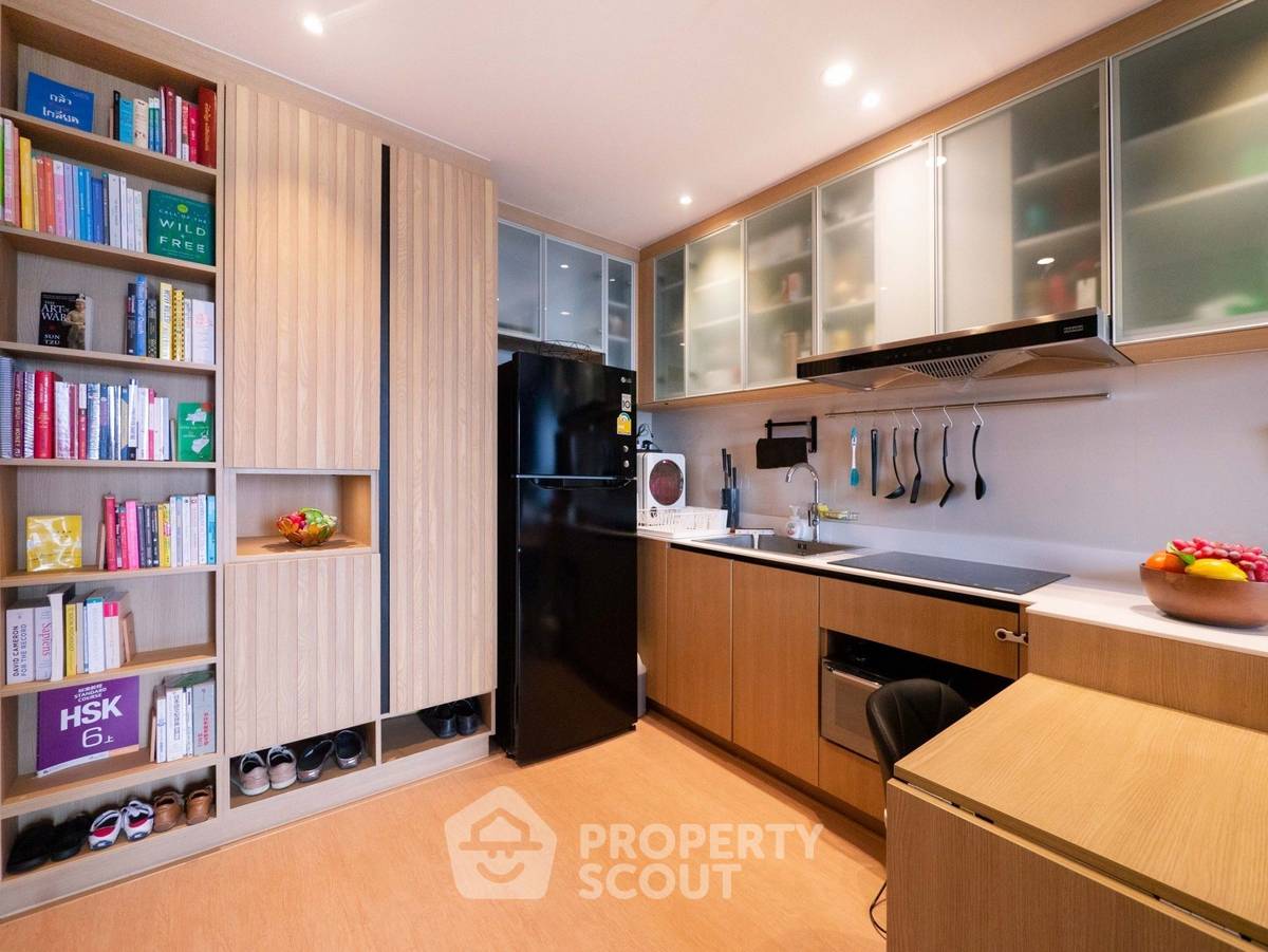 picture 2-BR Condo at Maru Ladprao 15 near MRT Ratchadaphisek (ID 1043145) - 5/9