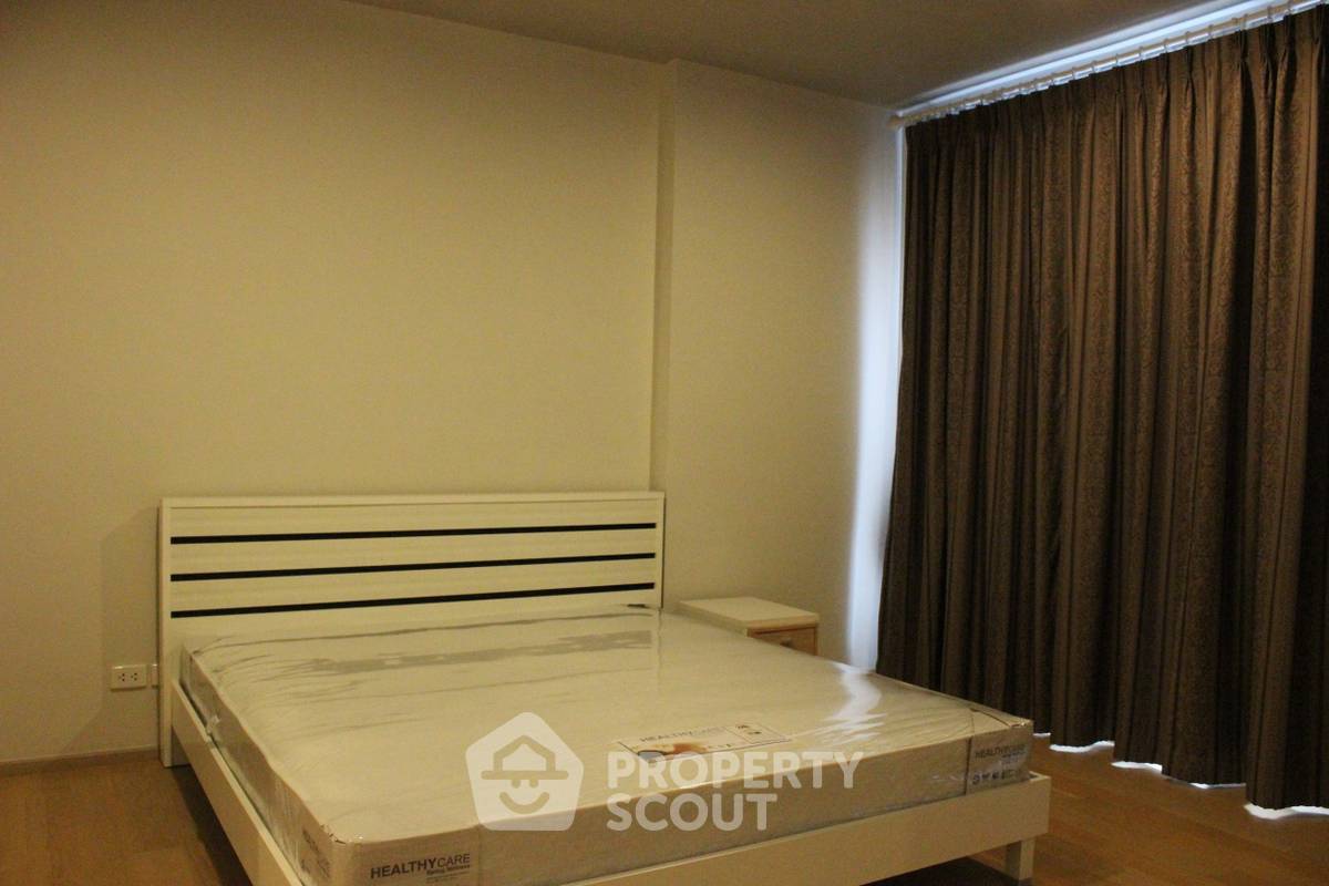 รูป คอนโด 1-ห้องนอน ที่ ไฮฟ์ สาทร ใกล้ BTS กรุงธนบุรี (ID 825736) - รูปที่ 3/5