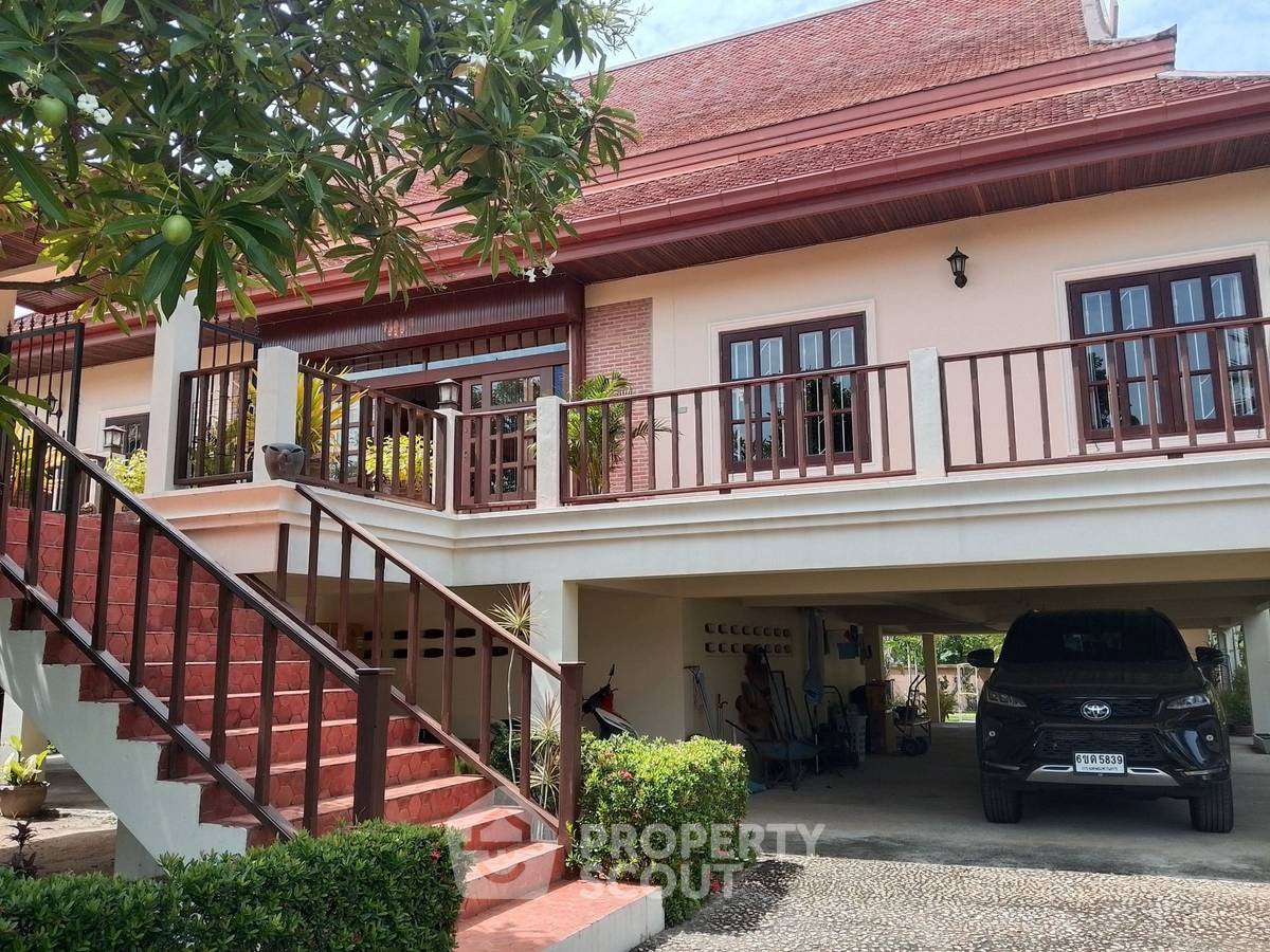 picture 3-BR Villa close to Huai Yai (ID 2146445) - 16/18