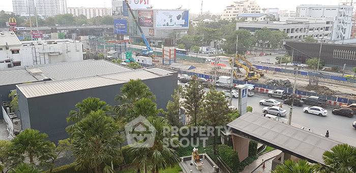 รูป คอนโด 1-ห้องนอน ที่ ลุมพินี เพลส ศรีนครินทร์-หัวหมาก ใกล้ ARL หัวหมาก (ID 309704) - รูปที่ 3/13