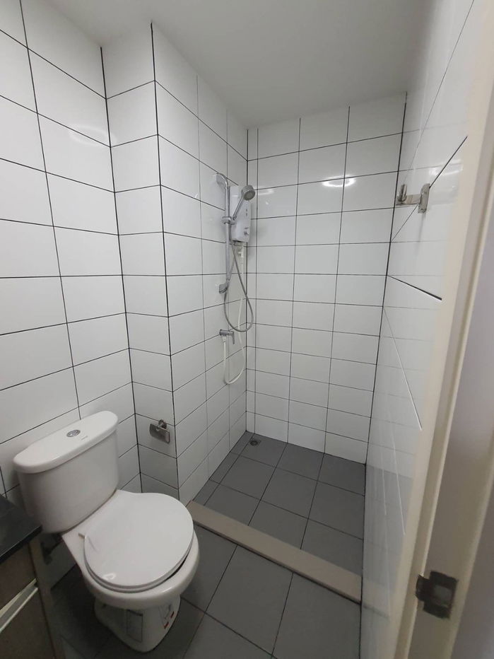 รูป For Rent! Chapter One ECO – Modern Condo Near MRT Huai Khwang - รูปที่ 5/5