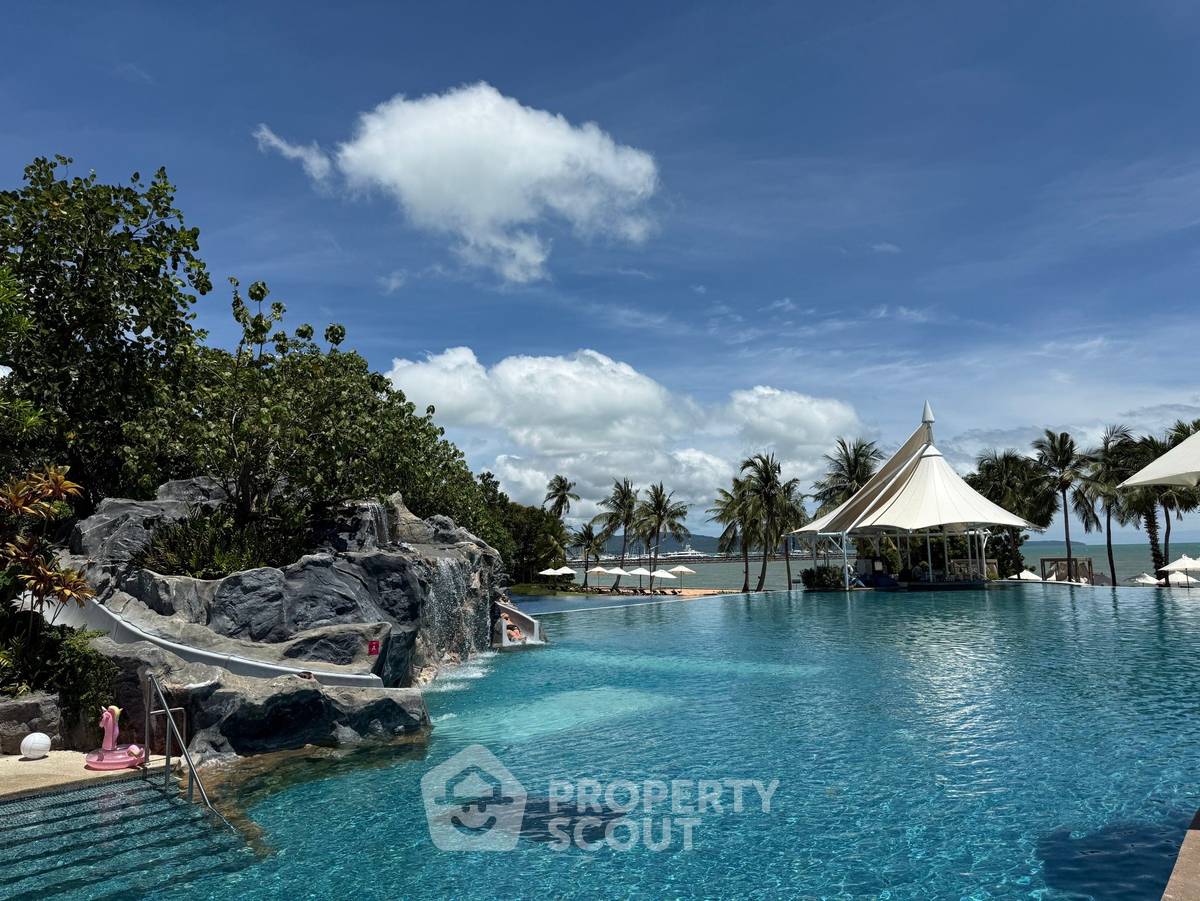 picture 3-BR Condo at Movenpick White Sand Beach Pattaya close to Pattaya (ID 2224172) - 37/40