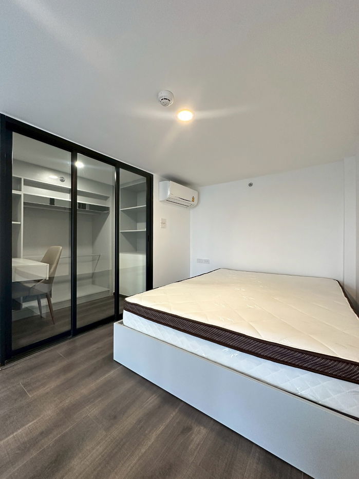 รูป ให้เช่าด่วน❗️Duplex 2ชั้น พร้อมอยู่📍 𝐊𝐧𝐢𝐠𝐡𝐭𝐬𝐁𝐫𝐢𝐝𝐠𝐞 𝐒𝐩𝐚𝐜𝐞 𝐑𝐚𝐭𝐜𝐡𝐚𝐲𝐨𝐭𝐡𝐢𝐧  - รูปที่ 7/15