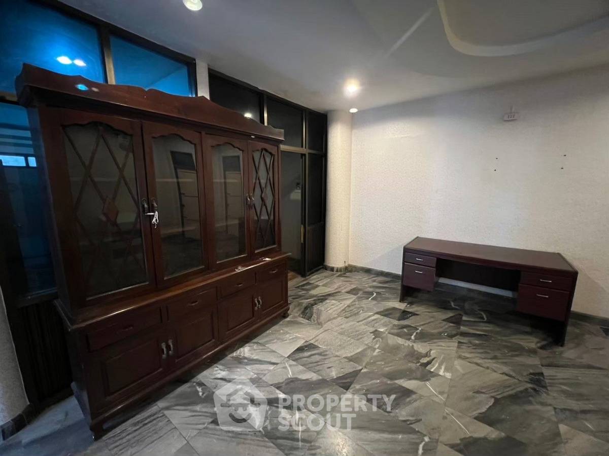 รูป บ้าน 3-ห้องนอน ใน ดอนเมือง (ID 2289667) - รูปที่ 11/45
