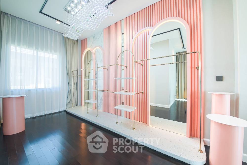 รูป บ้าน 5-ห้องนอน ที่ แกรนด์ บางกอก บูเลอวาร์ด กรุงเทพกรีฑา ใน คลองสามประเวศ (ID 1385585) - รูปที่ 16/48