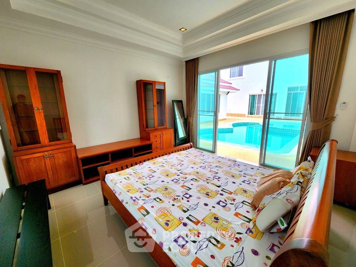 รูป วิลล่า 5-ห้องนอน ที่ บ้านโชคชัย 4 บางเสร่ ใน บางเสร่ (ID 2111281) - รูปที่ 8/21