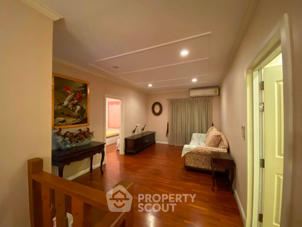 picture 3-BR House at Laddarom Chaiyaphruk-Chaengwattana in Bang Phlap (ID 1626529) - 5/12