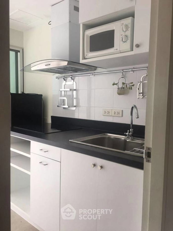 picture 1-BR Condo at U Delight @ Huai Kwang Station near MRT Huai Khwang (ID 384166) - 11/15