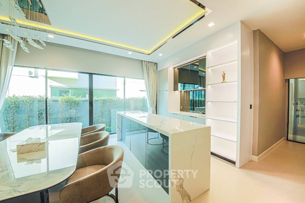 รูป บ้าน 5-ห้องนอน ที่ แกรนด์ บางกอก บูเลอวาร์ด กรุงเทพกรีฑา ใน คลองสามประเวศ (ID 1385585) - รูปที่ 38/48