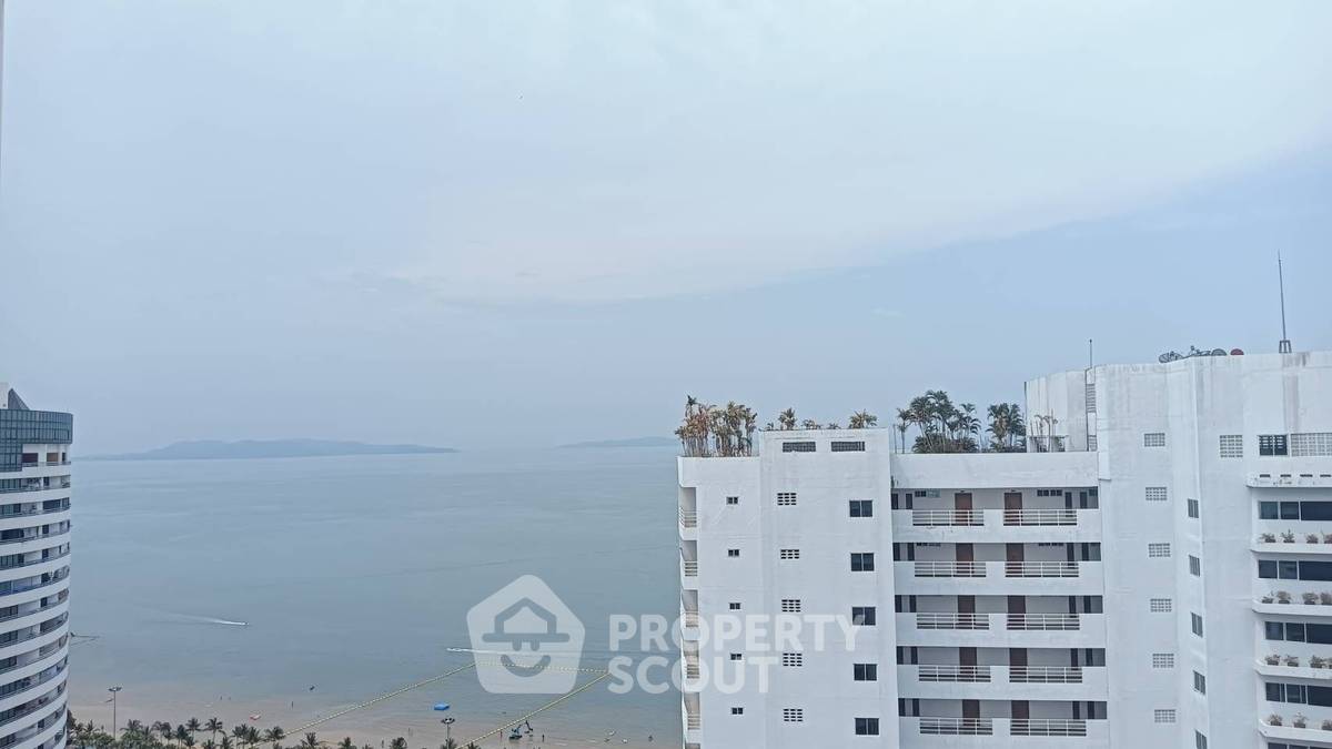 picture 1-BR Condo at Jomtien Complex Condotel close to Jomtien Beach (ID 2107278) - 1/19