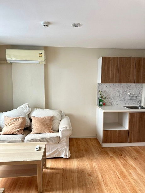 รูป ราคาถูก คอนโด Modern Condo บางพลัด - จรัญ 79 ตึกA ชั้น6 แบบ 1 ห้องนอน 28 ตรม. เฟอร์ครบ เพียง 9,000 บาท - รูปที่ 1/7