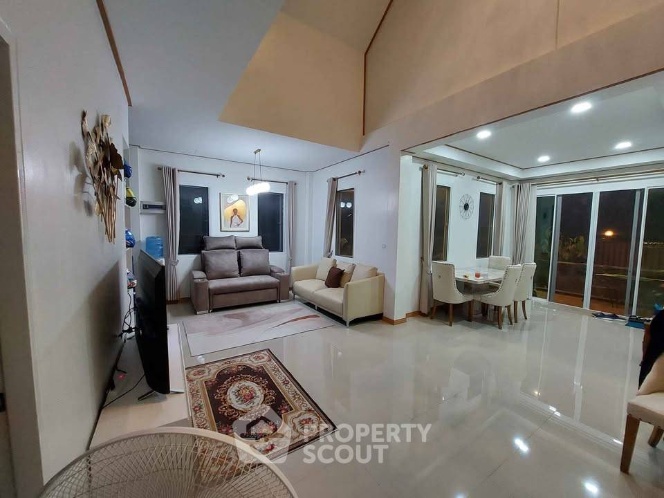 picture 3-BR House in Thap Tai (ID 2289485) - 8/11
