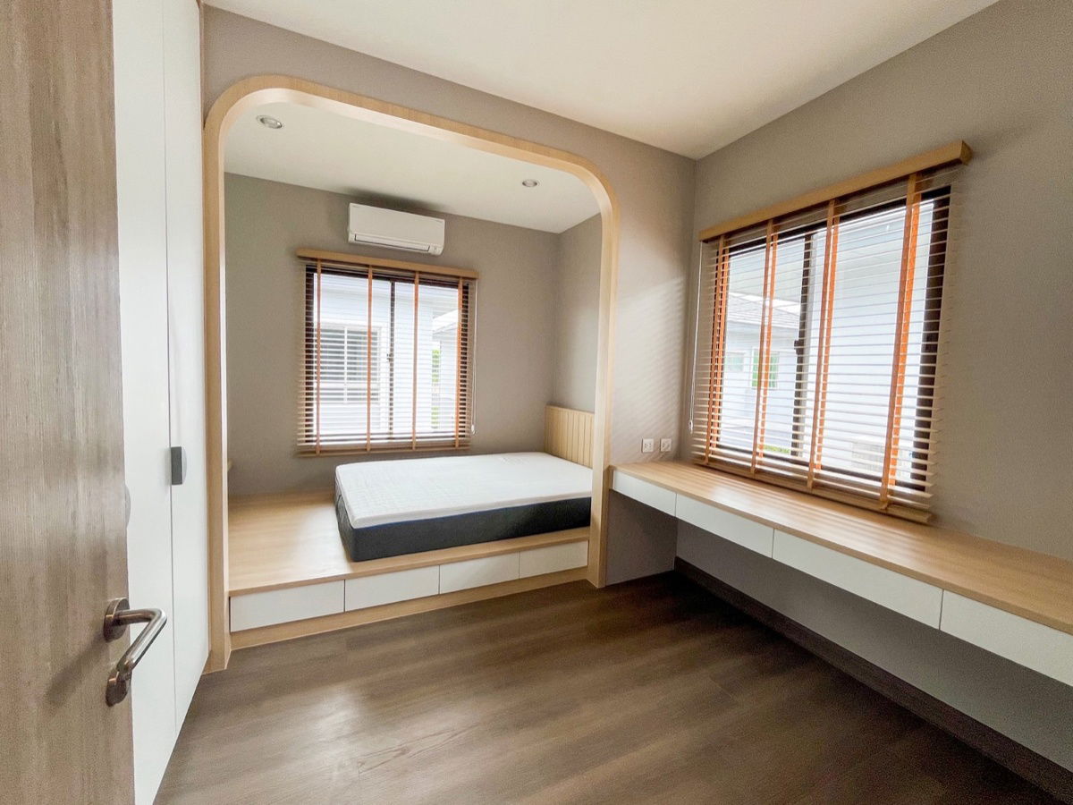 รูป SALE/ RENT เดอะปาล์ม บางนา-วงแหวน บ้านใหม่ 4 ห้องนอน พร้อมติดตั้ง SOLAR CELL - รูปที่ 11/12