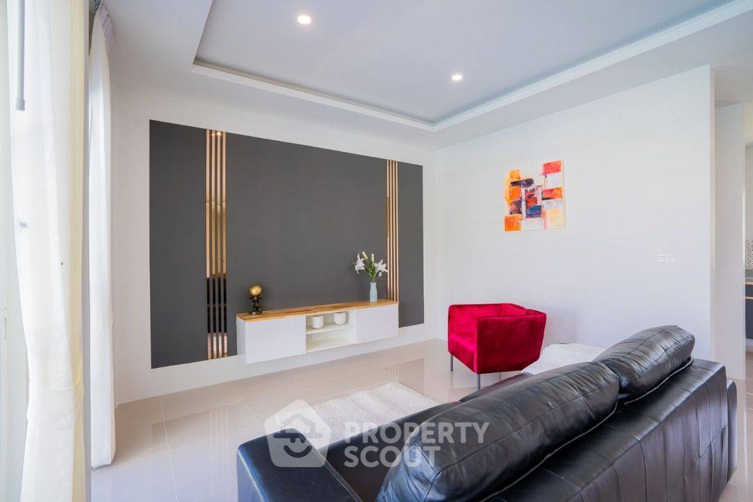 picture 2-BR Villa at The Grove Villas in Hin Lek Fai (ID 1296444) - 10/18