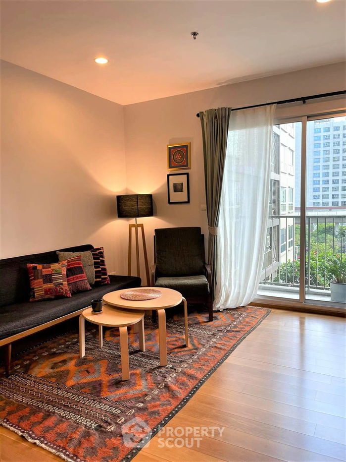 picture 1-BR Condo at Hive Taksin near BTS Wongwian Yai (ID 514897) - 9/11