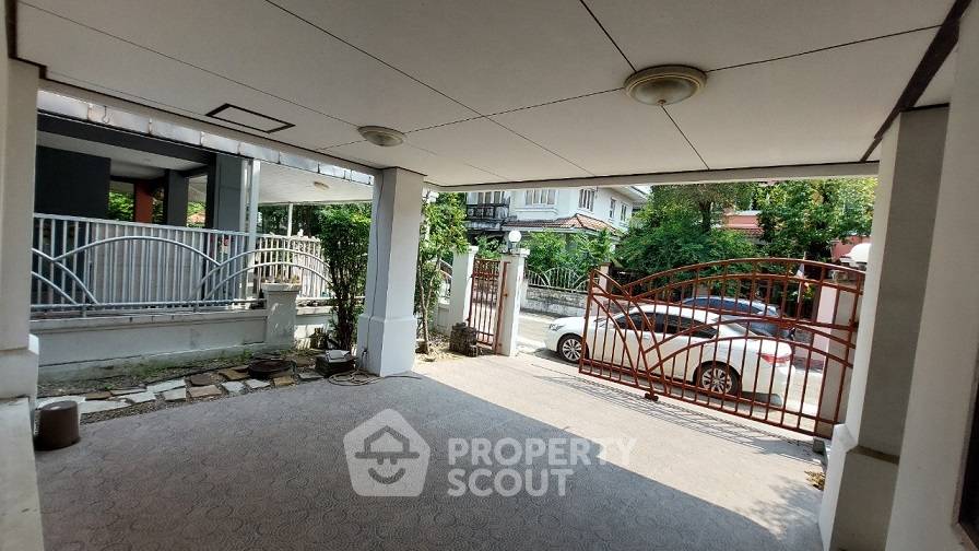 picture 3-BR House at Mantana Prayasuren 26 in Bang Chan (ID 2150383) - 8/9