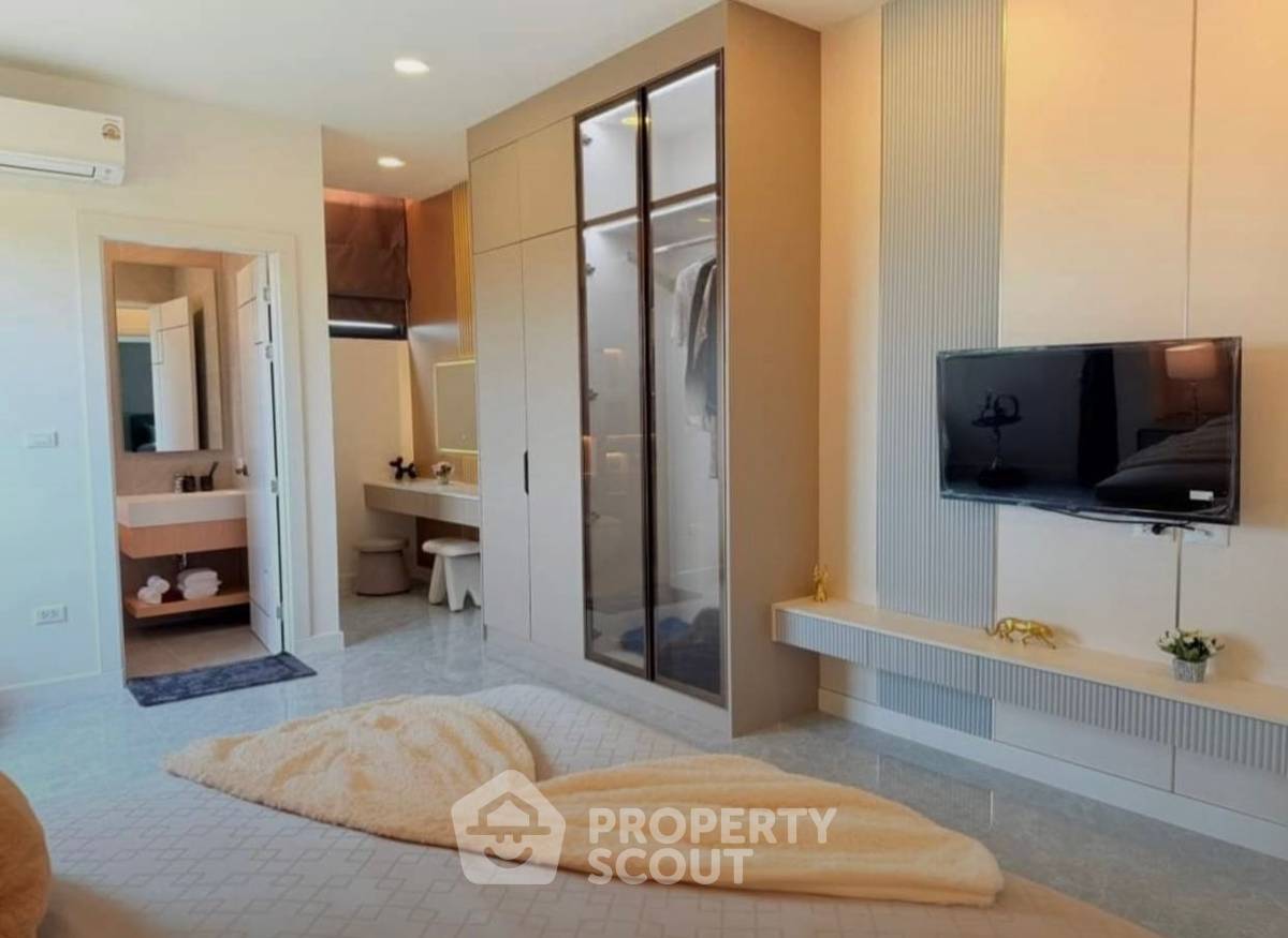 รูป วิลล่า 5-ห้องนอน ที่ เอ็นชานท์ วิลล่า พัทยา ใกล้ เมืองพัทยา (ID 2103679) - รูปที่ 24/24