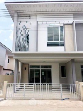 บ้าน 3-ห้องนอน ที่ ดีญ่า วาเล่ย์ สารภี ใน หนองผึ้ง (ID 2150546)