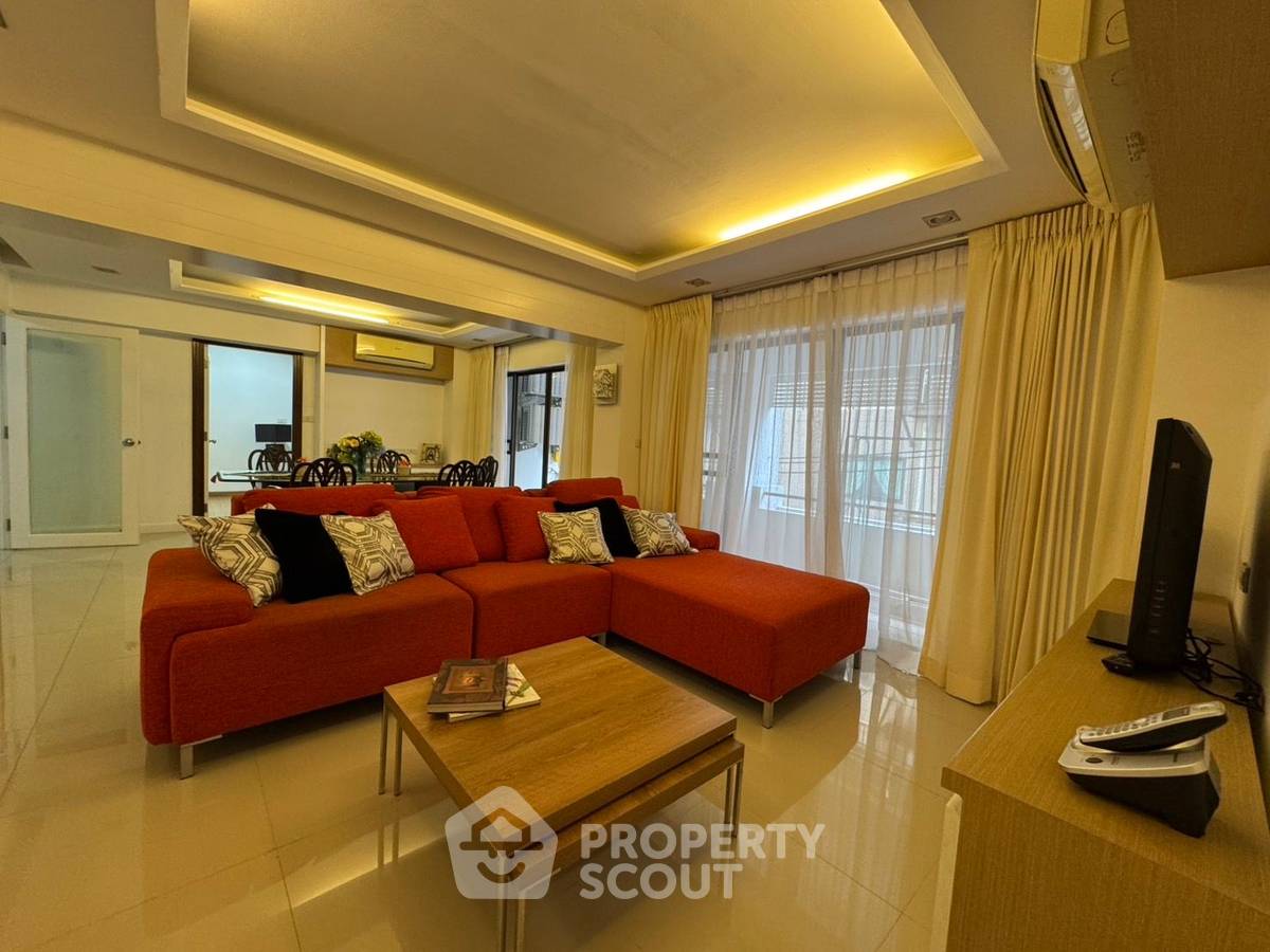 picture 2-BR Condo at Yada Residental Condominium near BTS Phrom Phong (ID 1947064) - 1/18