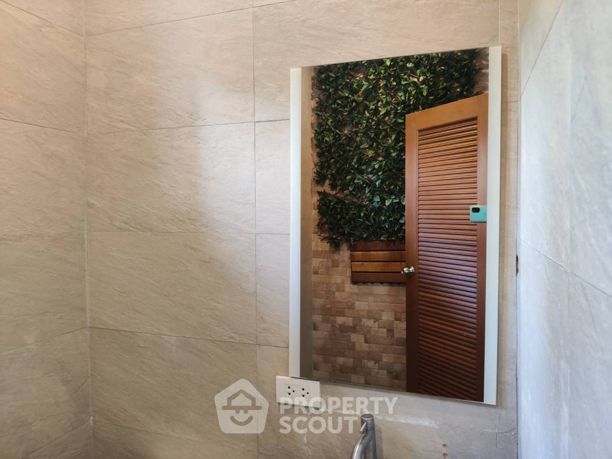 picture 4-BR House at Baan Mio close to Artist Village Hua Hin (ID 2098085) - 2/17