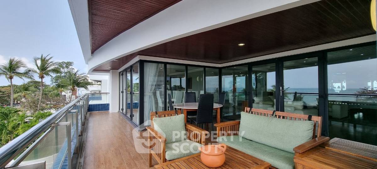 picture 2-BR Condo at Baan Haad Uthong Condominium close to Phratamnak (ID 2137052) - 17/28
