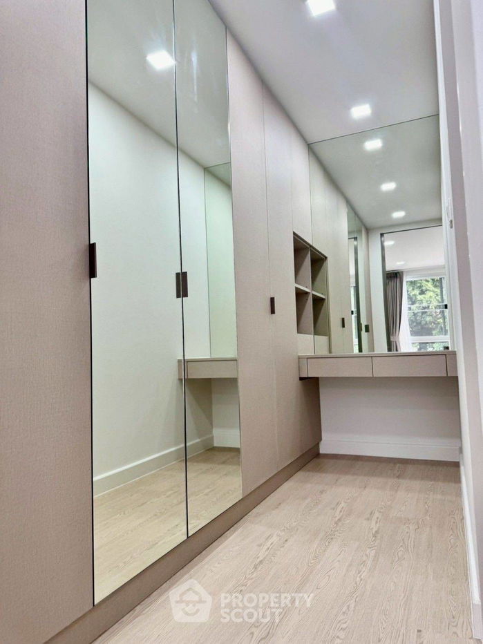 picture 1-BR Condo at Sathorn Plus-By The Garden near MRT Khlong Toei (ID 2131800) - 12/21