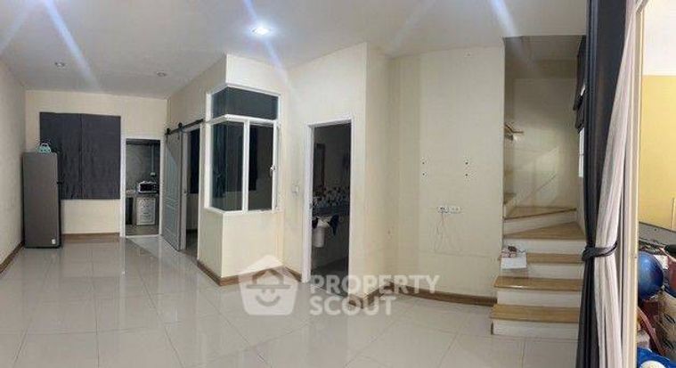 4-bed townhouse for sale, 117 sqm, 19.2 sq wah, Golden Town Bangkae