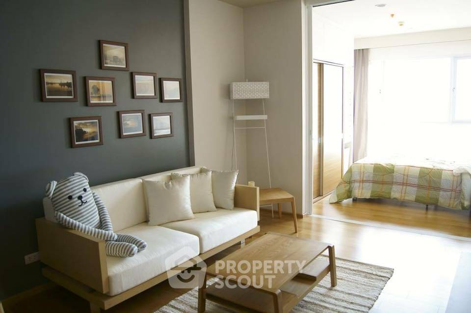 picture 1-BR Condo at Hive Taksin near BTS Wongwian Yai (ID 863891) - 1/7