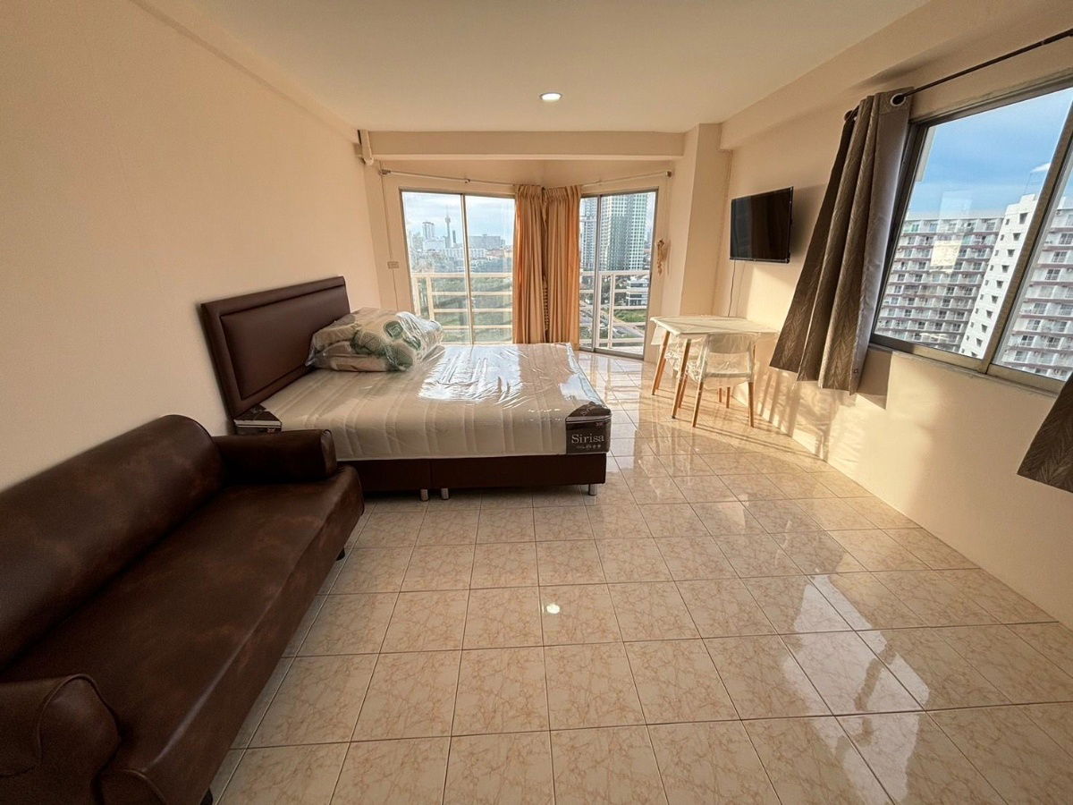 รูป ให้เช่า ห้อง Studio คอนโดริมหาดจอมเทียน อาคาร S2 ชั้น 14th floor sea view ห้องใหม่เฟอร์ครบ - รูปที่ 1/5