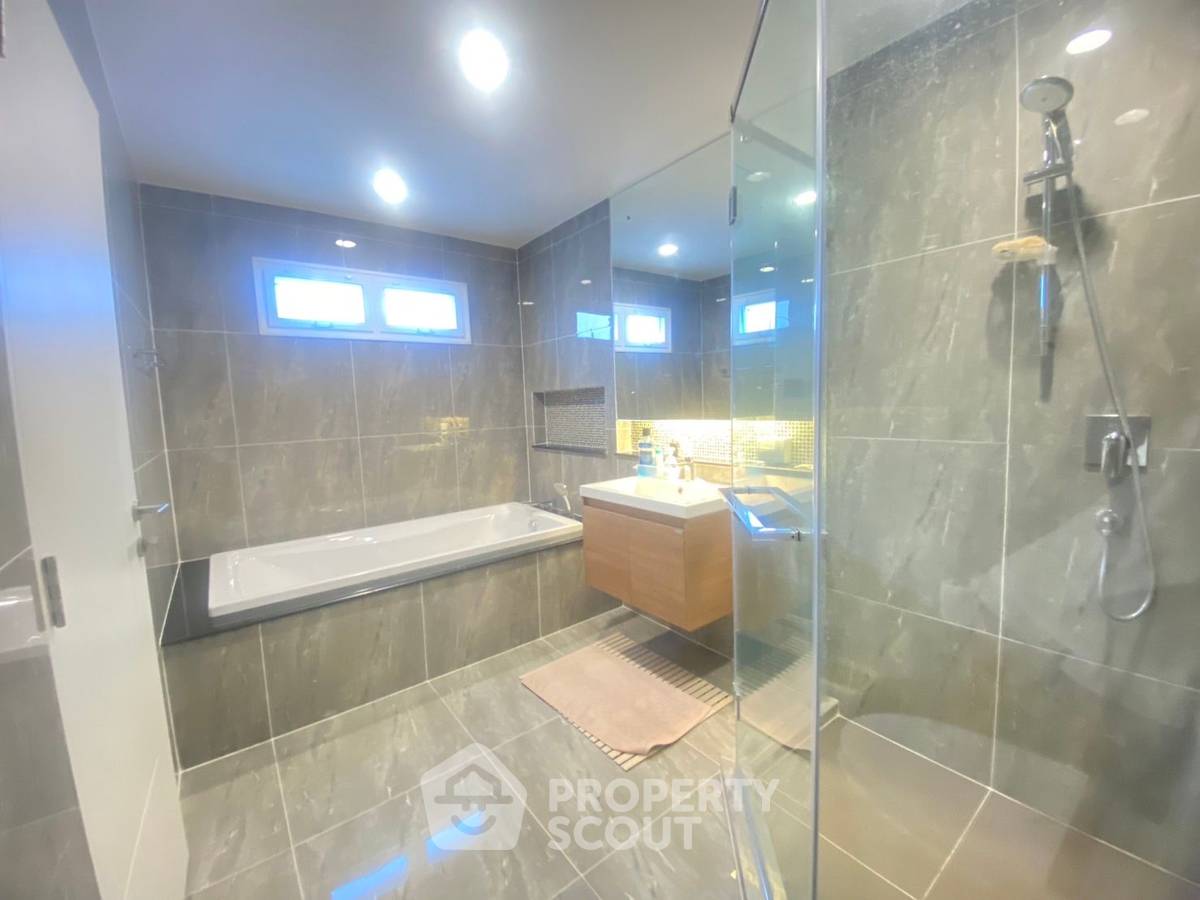 รูป บ้าน 4-ห้องนอน ที่ บุราสิริ ปัญญาอินทรา ใน บางชัน (ID 1456142) - รูปที่ 20/33