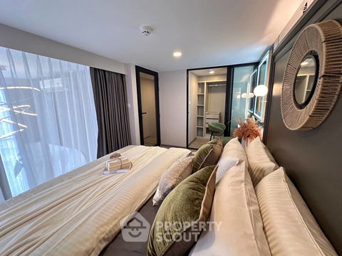 2-BR Condo at SOHO Bangkok Ratchada near MRT Huai Khwang (ID 1822199)