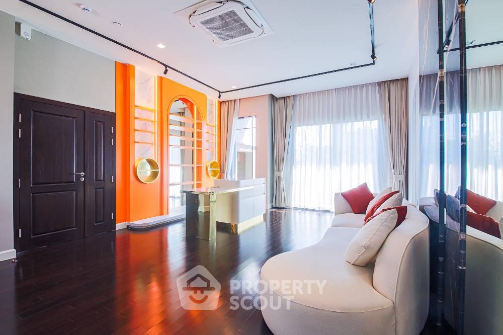 รูป บ้าน 5-ห้องนอน ที่ แกรนด์ บางกอก บูเลอวาร์ด กรุงเทพกรีฑา ใน คลองสามประเวศ (ID 1385585) - รูปที่ 14/48