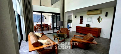 ขายคอนโด : คอนโด 4-ห้องนอน ที่ คาซ่าแดง ใกล้ หาดเขาตะเกียบ (ID 1960384)