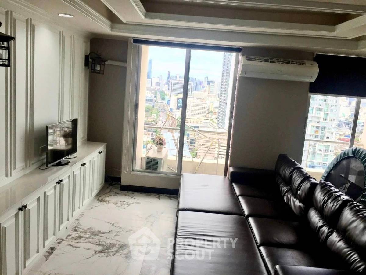 picture 3-BR Condo at Baan Pathumwan Condominium near BTS Ratchathewi (ID 1786913) - 2/8