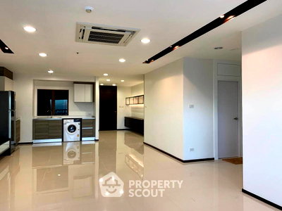 Condos for rent : 2-BR 115 Sqm Condo At Central City East Tower, Bang Na (ID 811861)