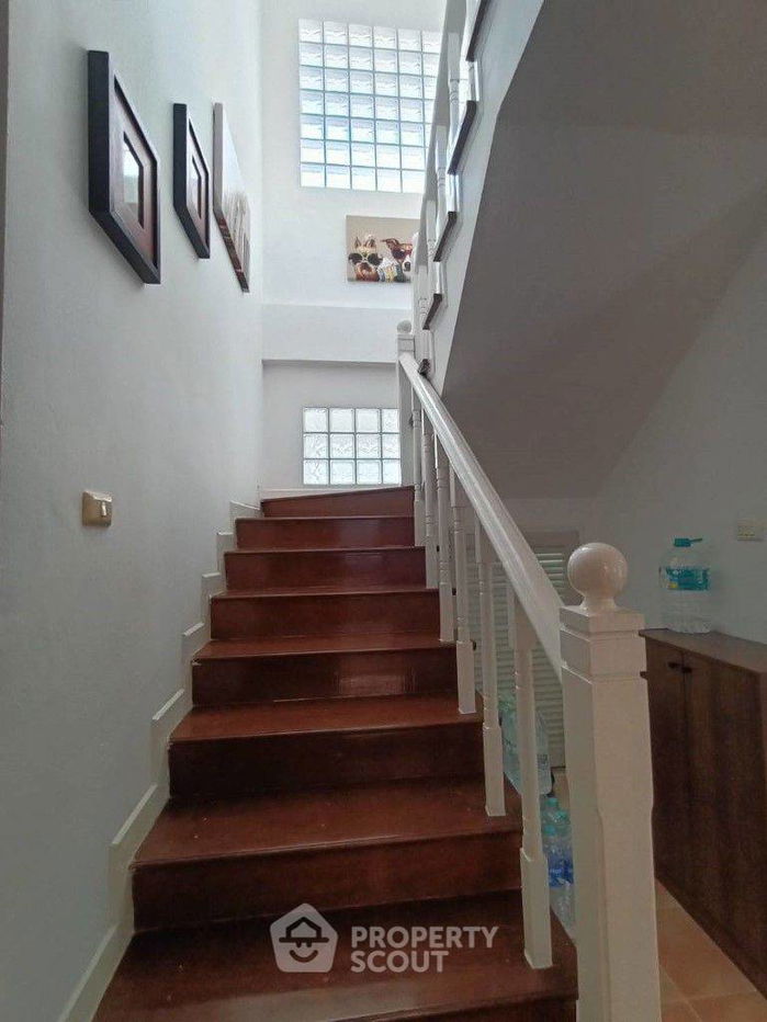 รูป บ้าน 3-ห้องนอน ใกล้ เมืองพัทยา (ID 1534328) - รูปที่ 9/20