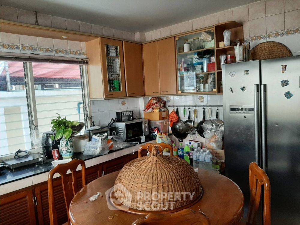 รูป บ้าน 4-ห้องนอน ที่ หมู่บ้าน มณีรินทร์ ท่าอิฐ รัตนาธิเบศร์ ใน ไทรม้า (ID 2147383) - รูปที่ 9/9