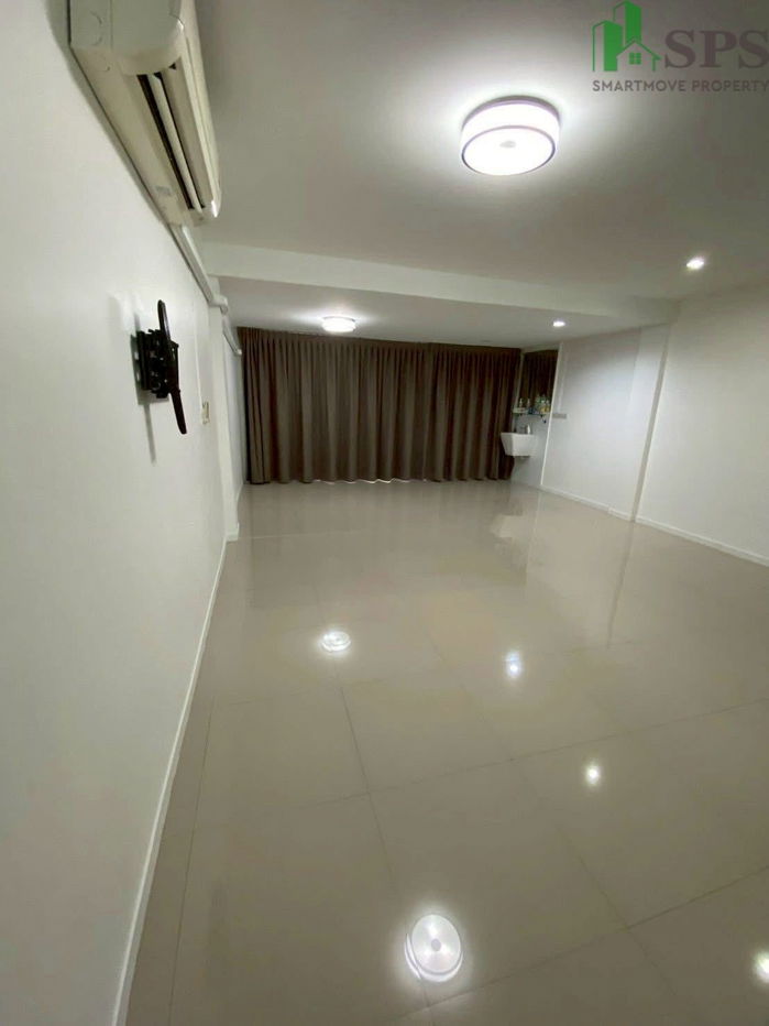 picture Townhouse for Rent Newly Renovated  Near  BTS Bangchak (SPSEVE1233) - 9/11