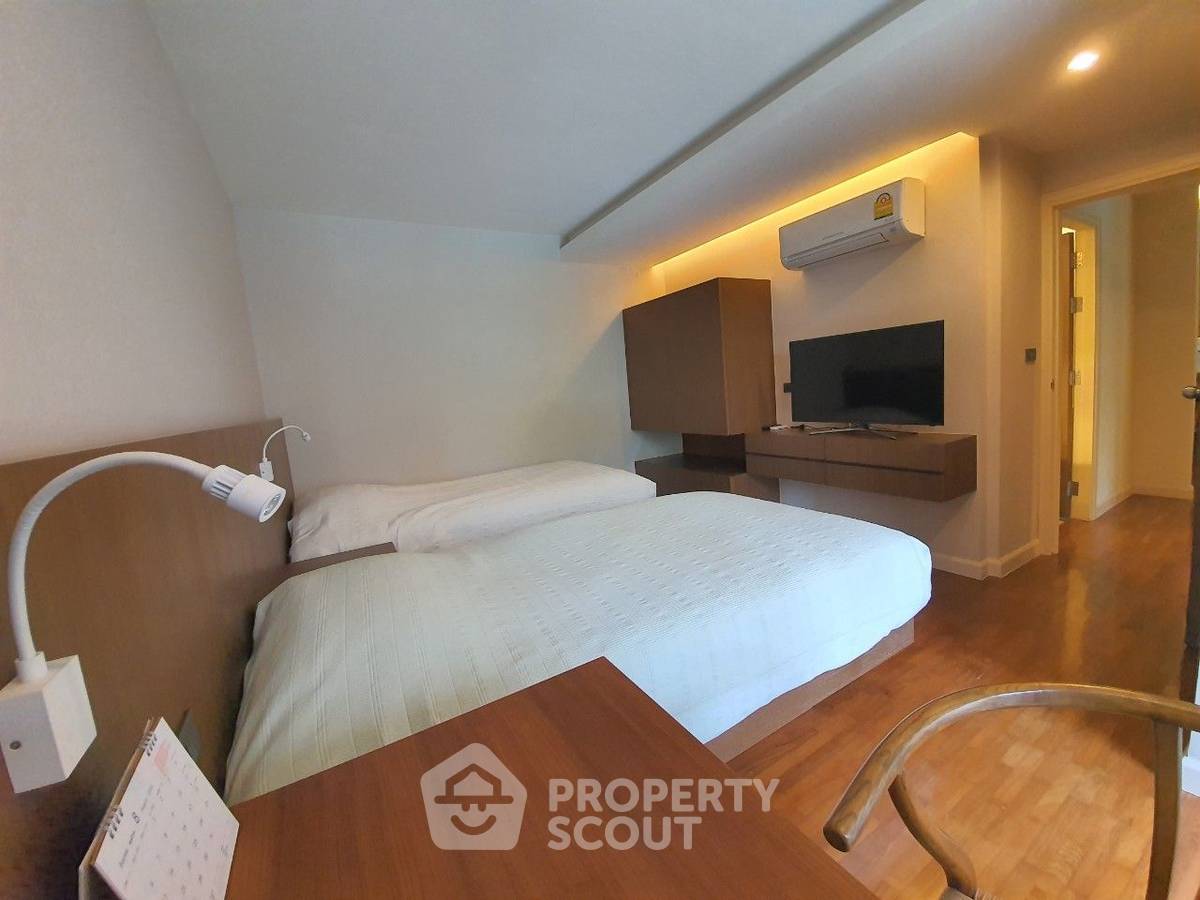 picture 3-BR Condo at Baan Sansaran in Nong Kae (ID 1556698) - 9/15