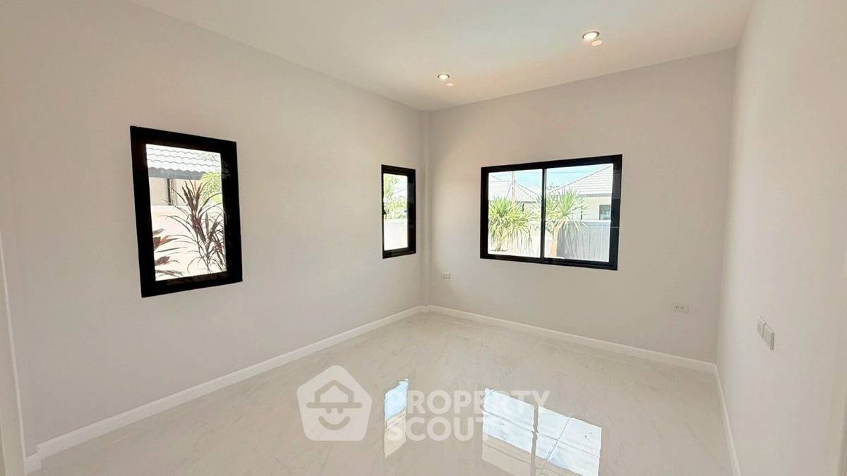 รูป วิลล่า 3-ห้องนอน ที่ นิบบาน่า เชด ใกล้ พัทยาตะวันออก (ID 2145995) - รูปที่ 12/18