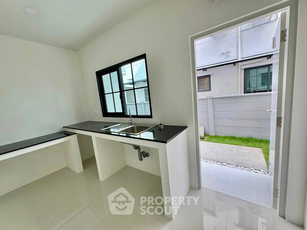 picture 4-BR House in Bang Kaeo (ID 2009250) - 23/26